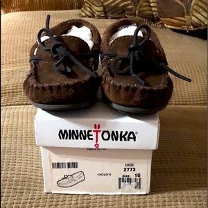 Minnetonka child’s moccasins